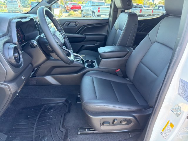 2025 Chevrolet Colorado Trail Boss - Photo 9