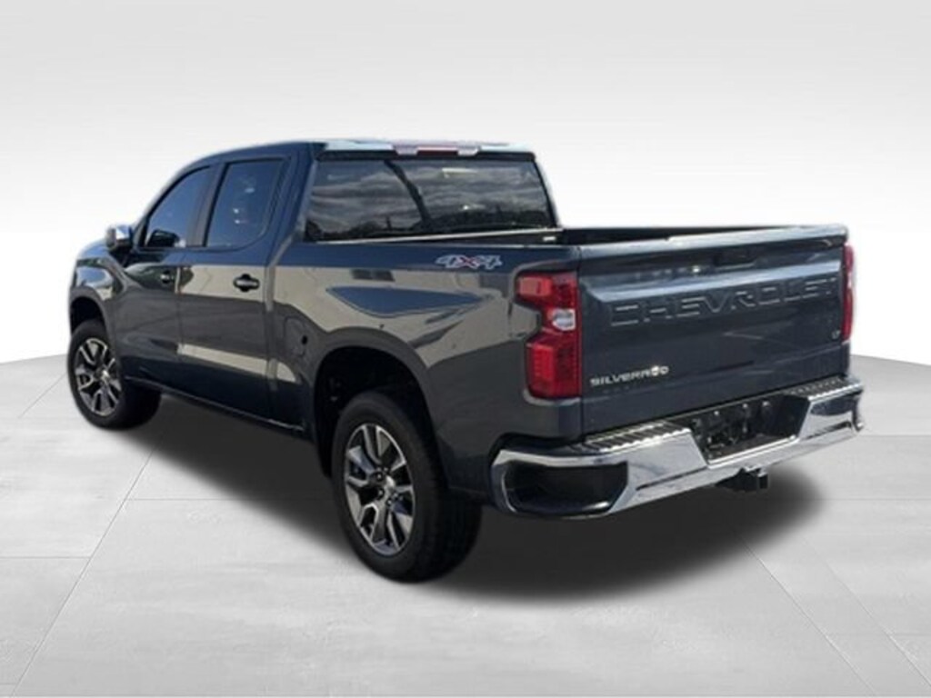 Used 2022 Chevrolet Silverado 1500 LTD LT Truck Crew Cab