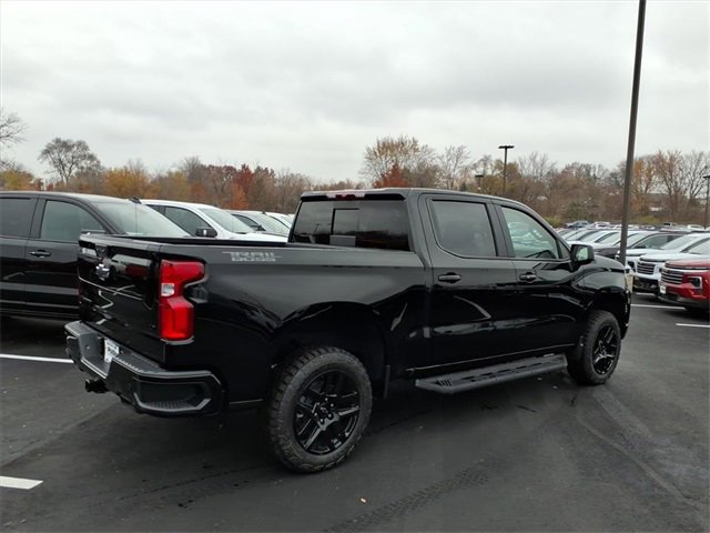 2026 Chevrolet Silverado 1500 LT Trail Boss photo 3
