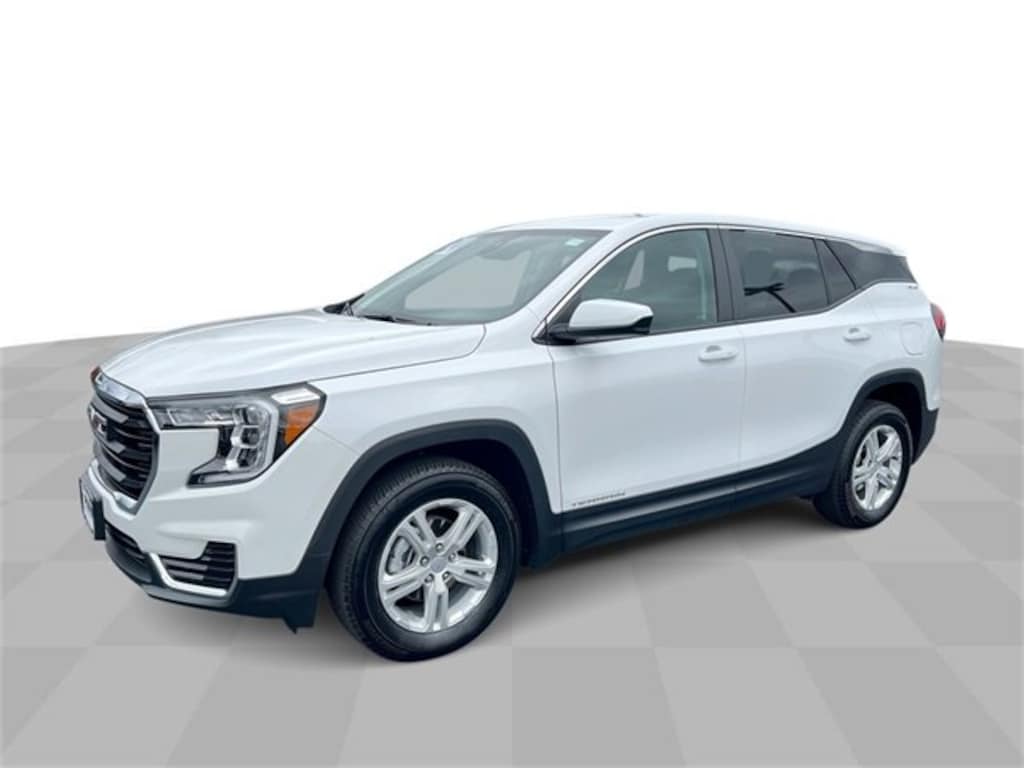 Used 2024 GMC Terrain SLE SUV