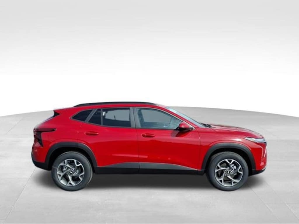 New 2026 Chevrolet Trax LT SUV