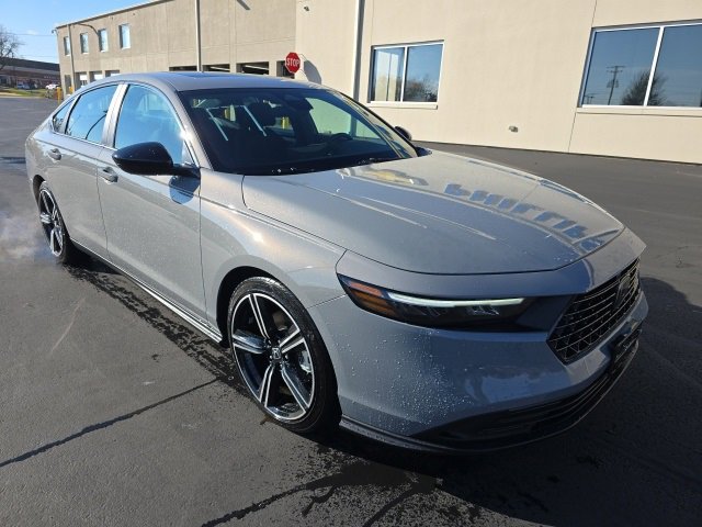 2025 Honda Accord Hybrid Sport photo 3