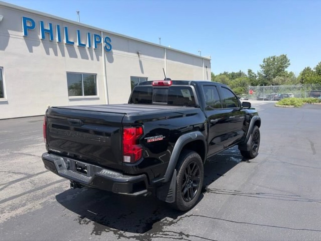 Used 2024 Chevrolet Colorado Trail Boss Truck