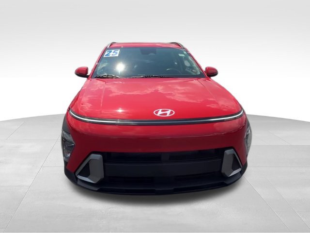 2025 Hyundai Kona SEL - Photo 8