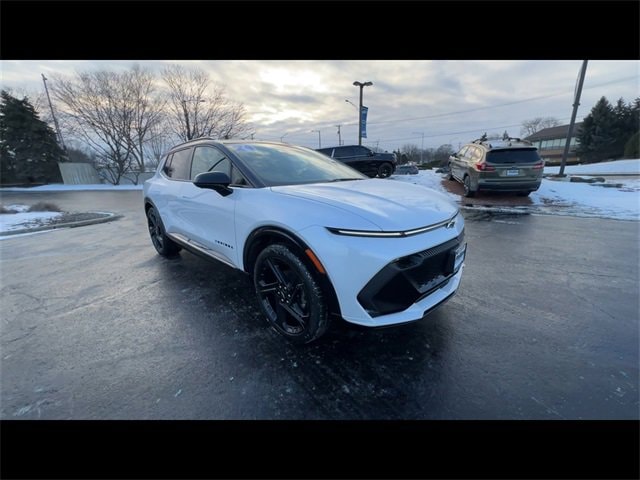 Used 2024 Chevrolet Equinox EV RS with VIN 3GN7DSRP7RS282214 for sale in Frankfort, IL