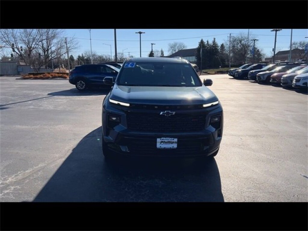 Used 2024 Chevrolet Traverse RS SUV