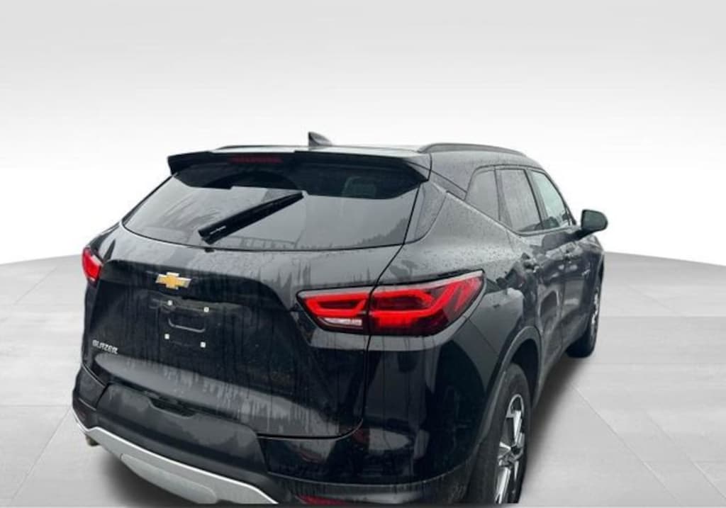 Used 2024 Chevrolet Blazer 2LT SUV