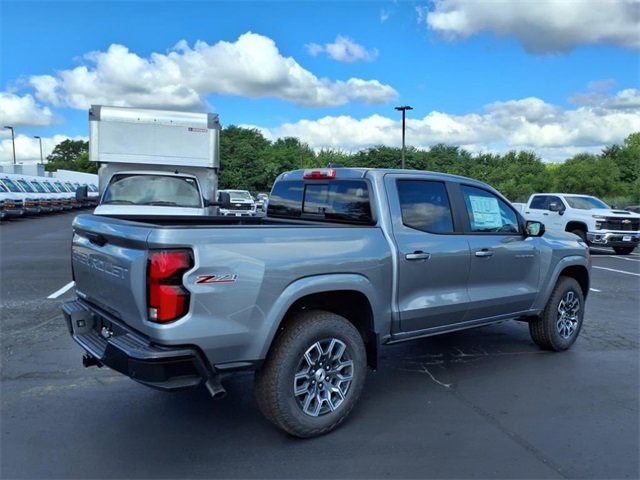 2026 Chevrolet Colorado Z71 photo 3