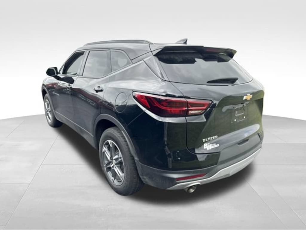 Used 2024 Chevrolet Blazer 2LT SUV
