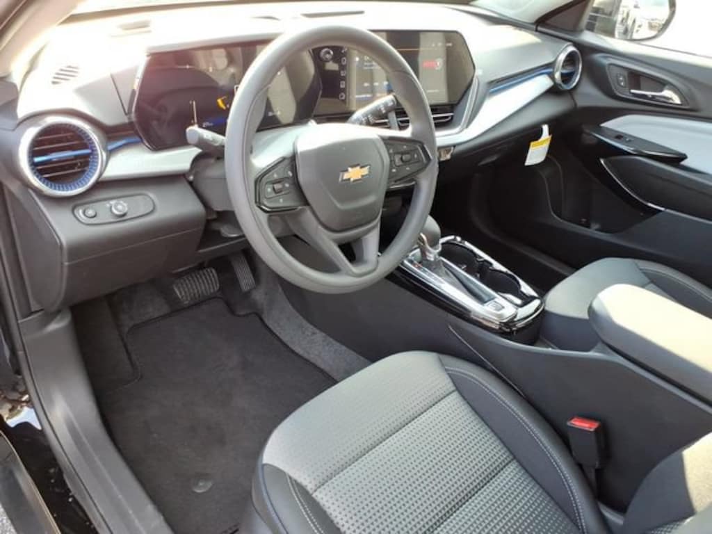 New 2026 Chevrolet Trax LT SUV