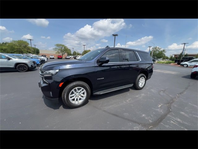 2021 Chevrolet Tahoe LT photo 2