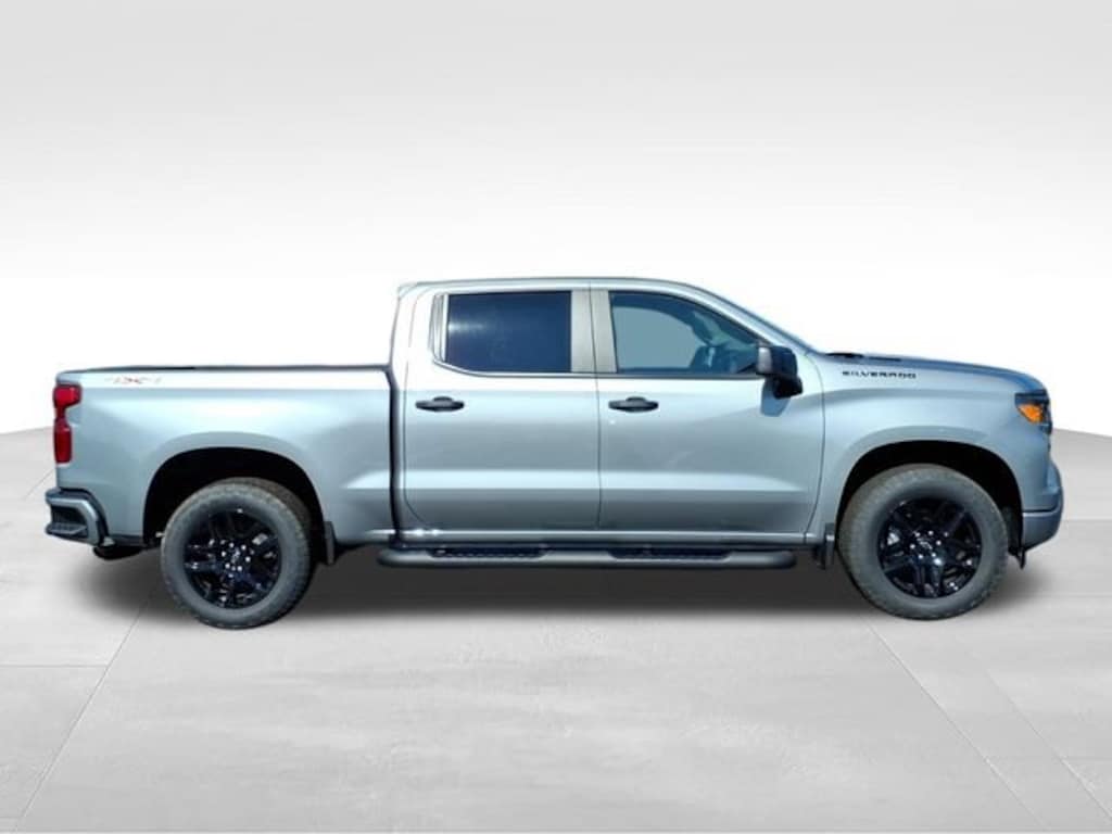 New 2026 Chevrolet Silverado 1500 Custom Truck