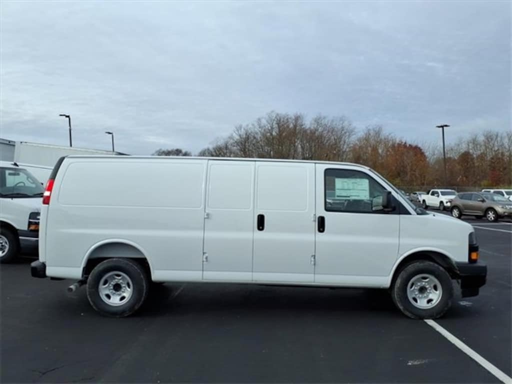 New 2025 Chevrolet Express Cargo 3500 WT Van
