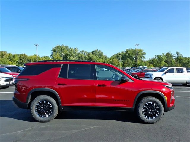 2026 Chevrolet Traverse Z71 photo 2