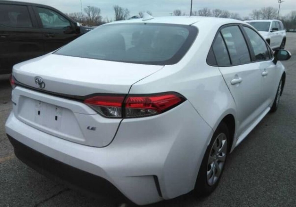 Used 2024 Toyota Corolla LE