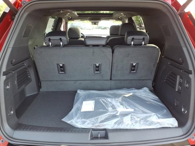 2026 Chevrolet Traverse High Country - Photo 11
