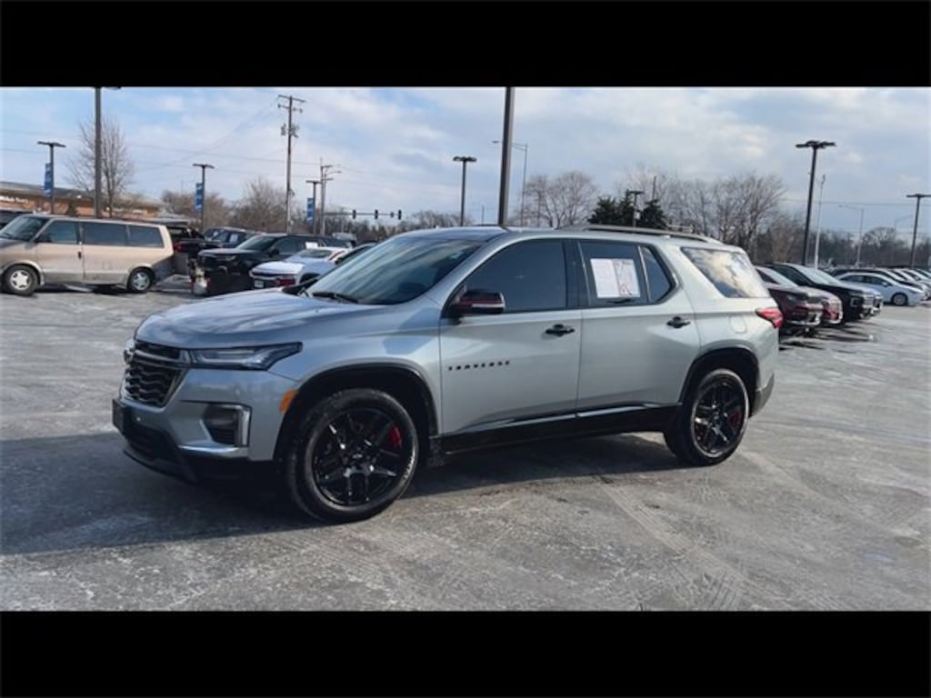 Used 2023 Chevrolet Traverse Premier SUV