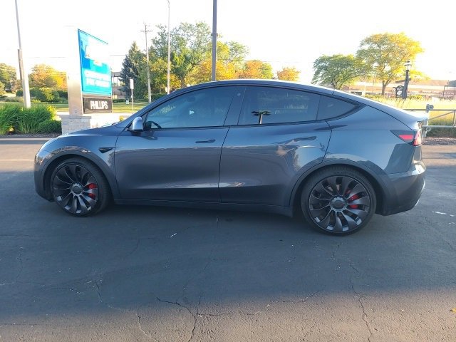 2021 Tesla Model Y Performance photo 2