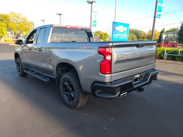 2019 Chevrolet Silverado 1500 Custom Trail Boss photo 3