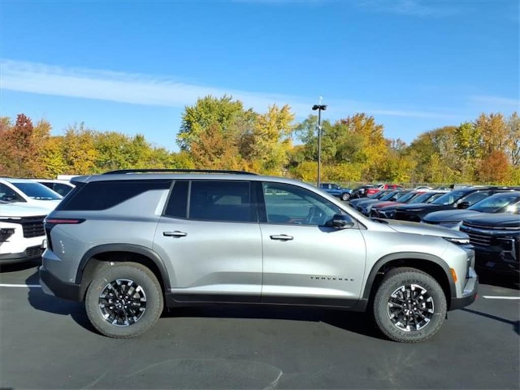 New 2026 Chevrolet Traverse Z71 SUV