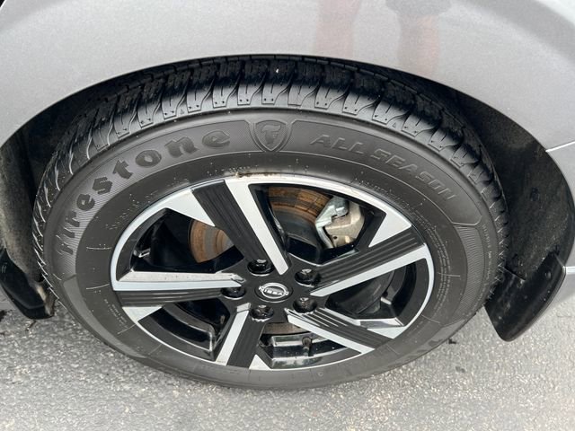 2024 Nissan Sentra SV - Photo 22