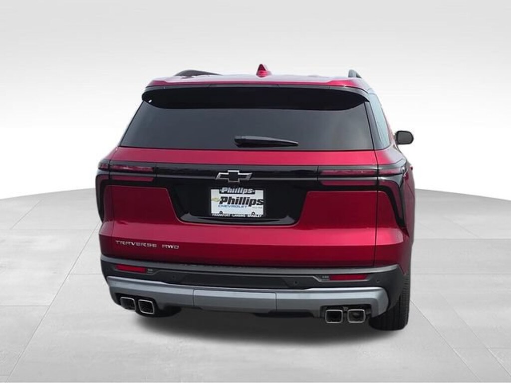 Used 2026 Chevrolet Traverse LT SUV