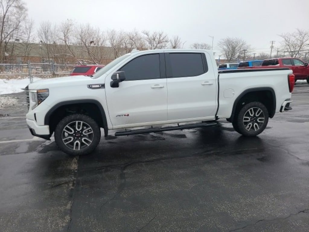 Used 2025 GMC Sierra 1500 AT4 Truck