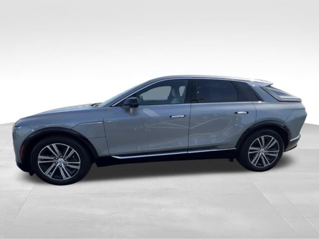 Used 2024 CADILLAC LYRIQ Luxury 1 SUV