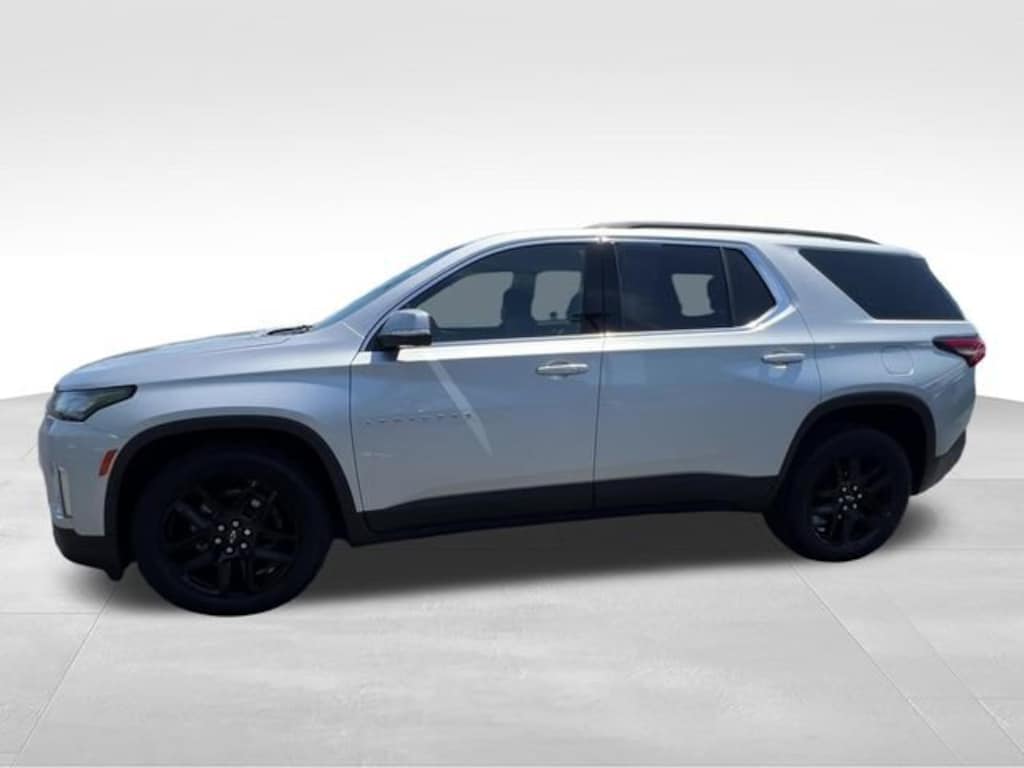 Used 2022 Chevrolet Traverse LT Cloth SUV