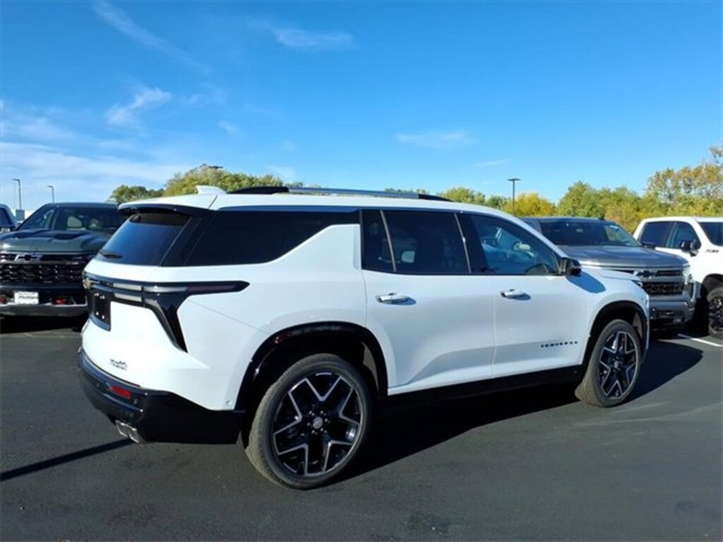 New 2026 Chevrolet Traverse High Country SUV