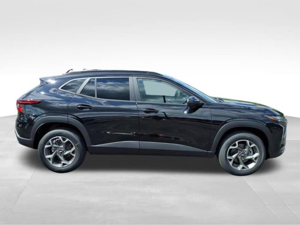 New 2026 Chevrolet Trax LT SUV
