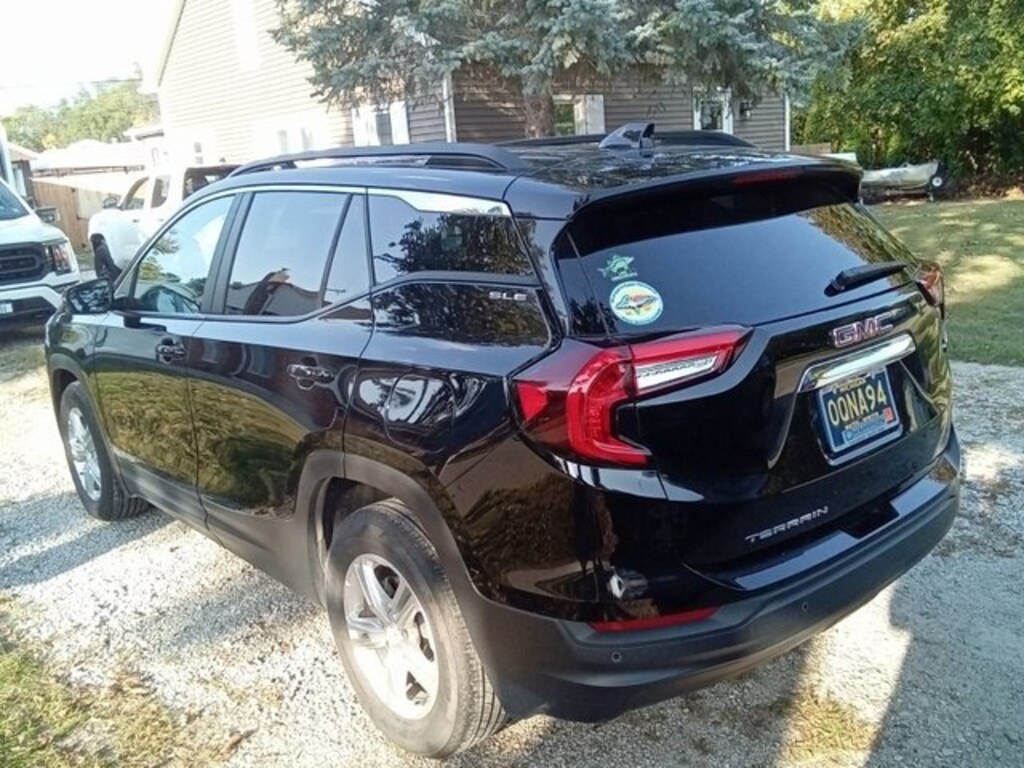 Used 2024 GMC Terrain SLE SUV