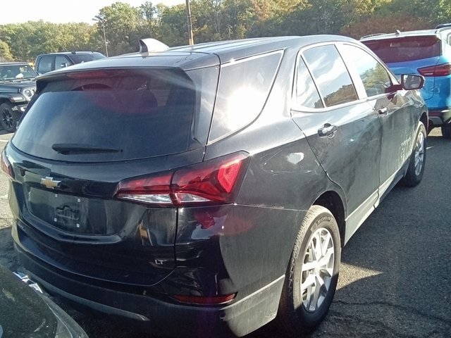 2023 Chevrolet Equinox LT photo 3