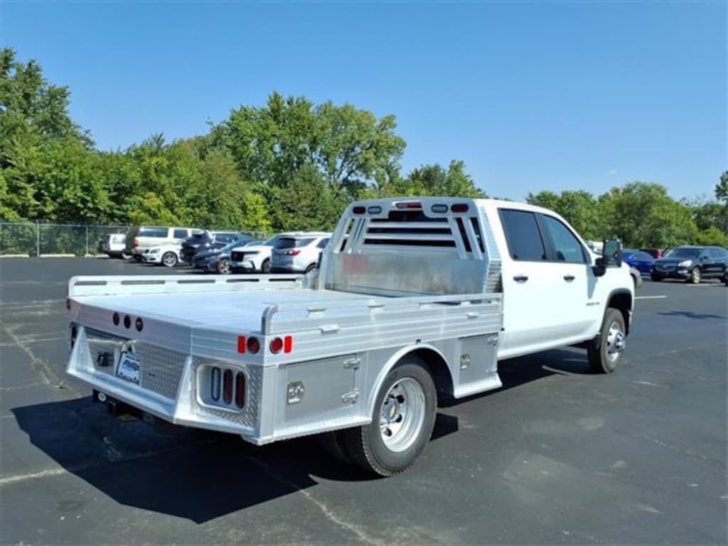New 2025 Chevrolet Silverado 3500 HD Chassis Cab Work Truck Truck