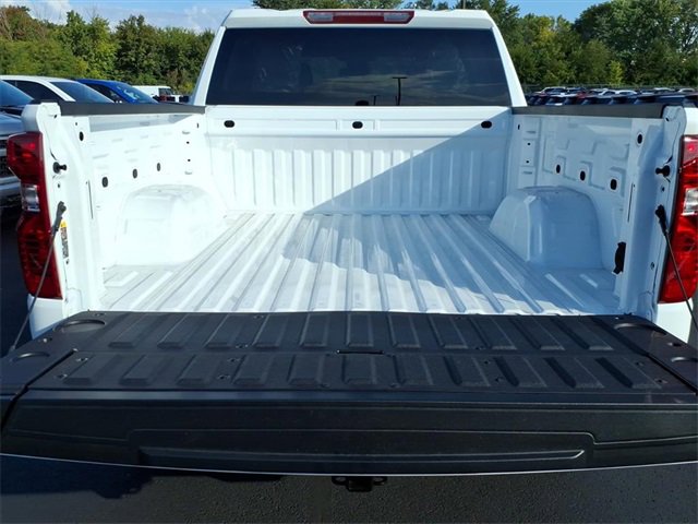 2026 Chevrolet Silverado 1500 Custom Trail Boss photo 4