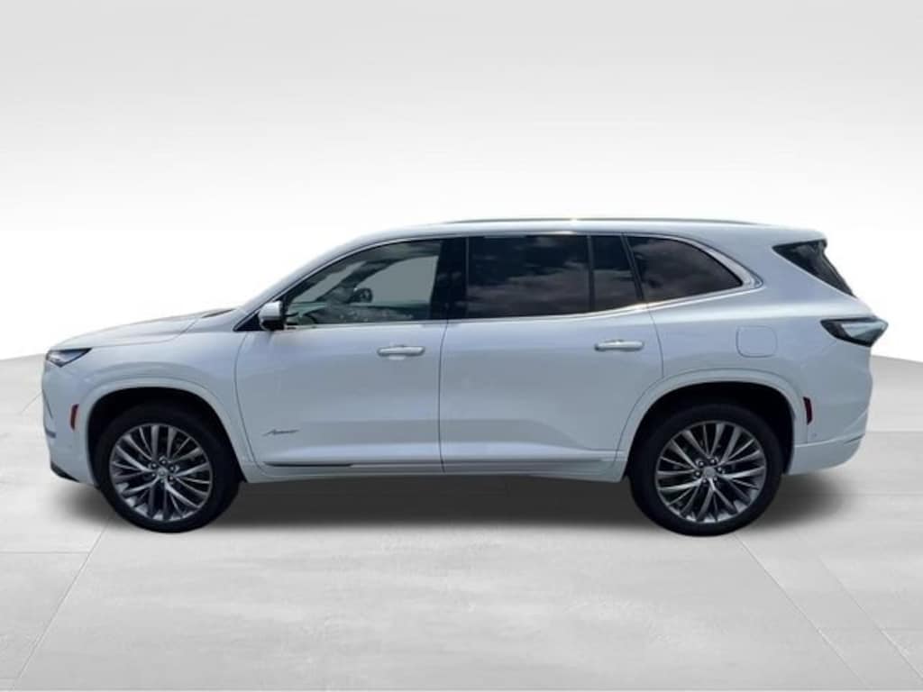 Used 2025 Buick Enclave Avenir SUV