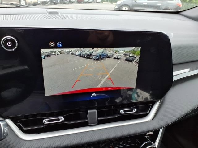 2026 Chevrolet Equinox LT - Photo 12