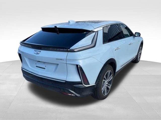 Used 2024 Cadillac LYRIQ Luxury 1 with VIN 1GYKPPRLXRZ119462 for sale in Frankfort, IL