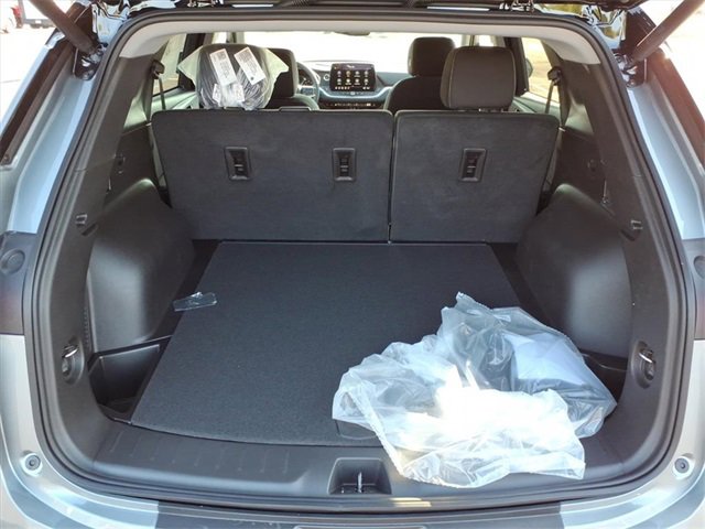2025 Chevrolet Blazer 2LT photo 3