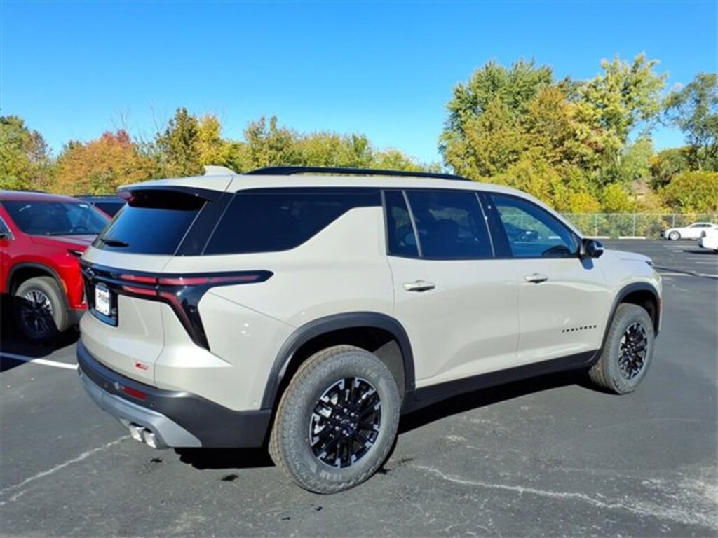 New 2026 Chevrolet Traverse Z71 SUV
