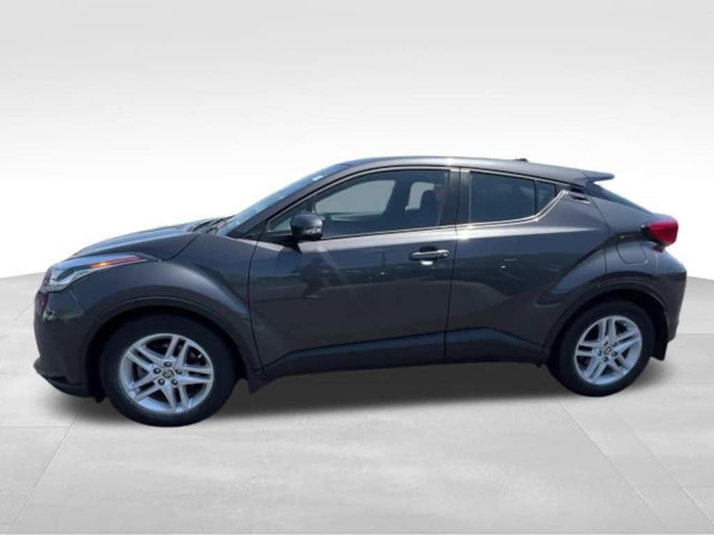 Used 2021 Toyota C-HR LE SUV