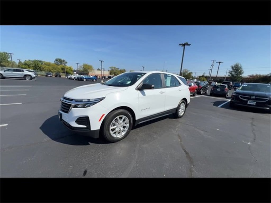 Used 2022 Chevrolet Equinox LS SUV