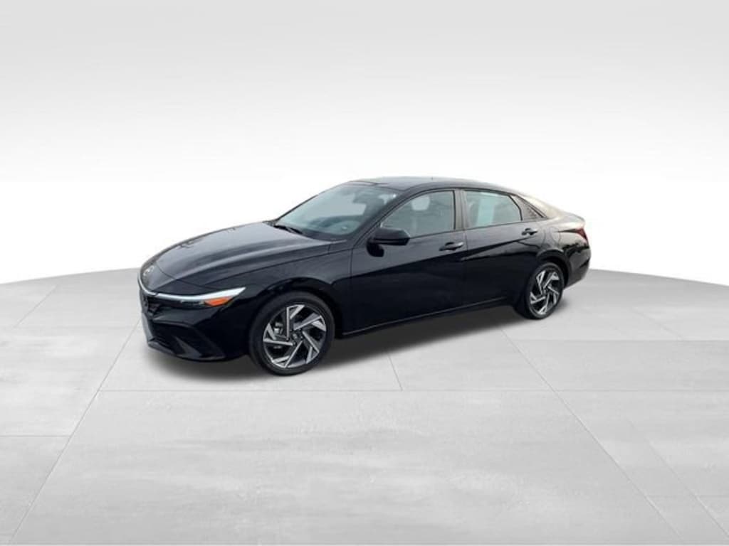 Used 2025 Hyundai Elantra Hybrid SEL Sport