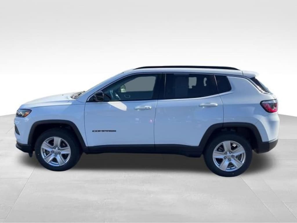 Used 2022 Jeep Compass Latitude 4x4 SUV
