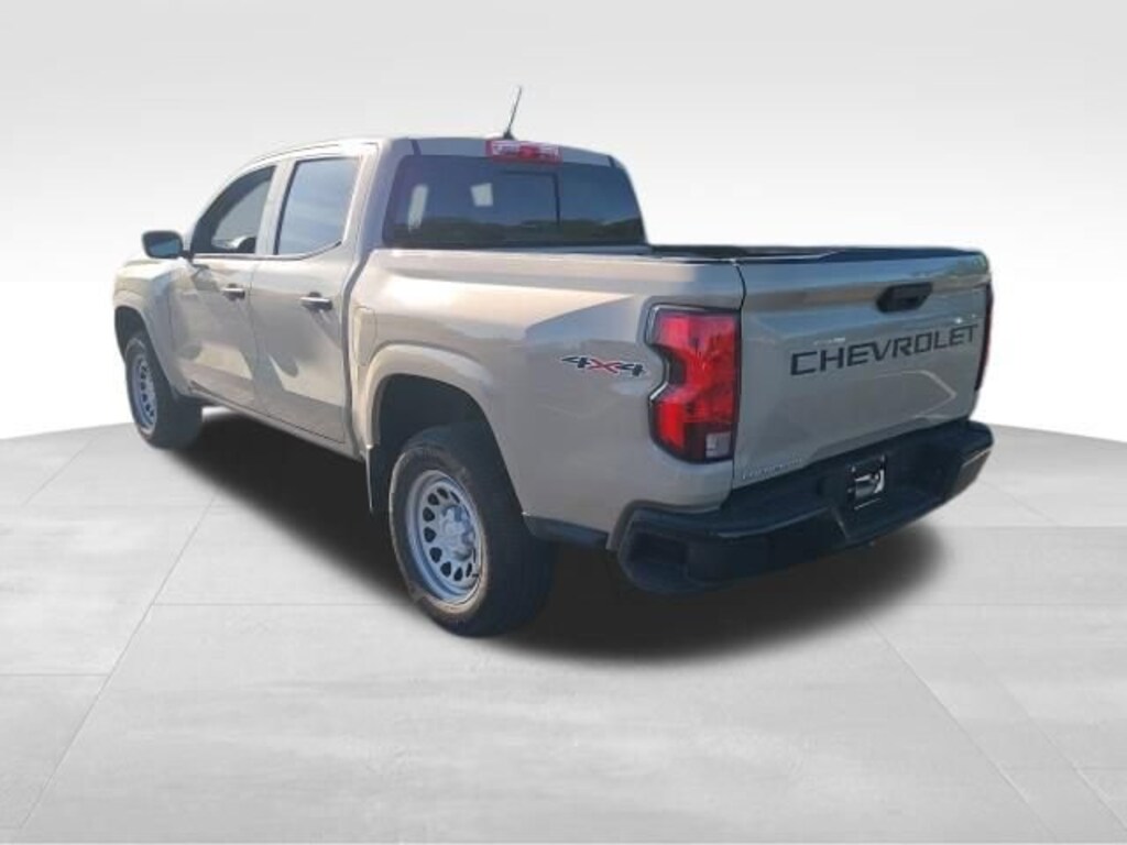 Used 2024 Chevrolet Colorado WT Truck