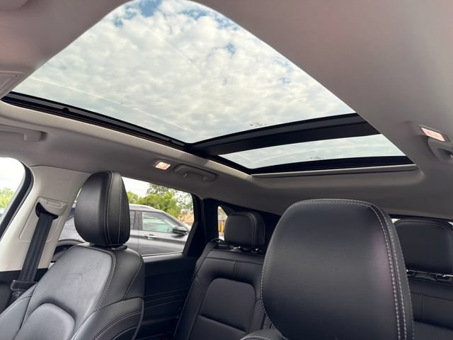 2022 Ford Escape Titanium - Photo 22