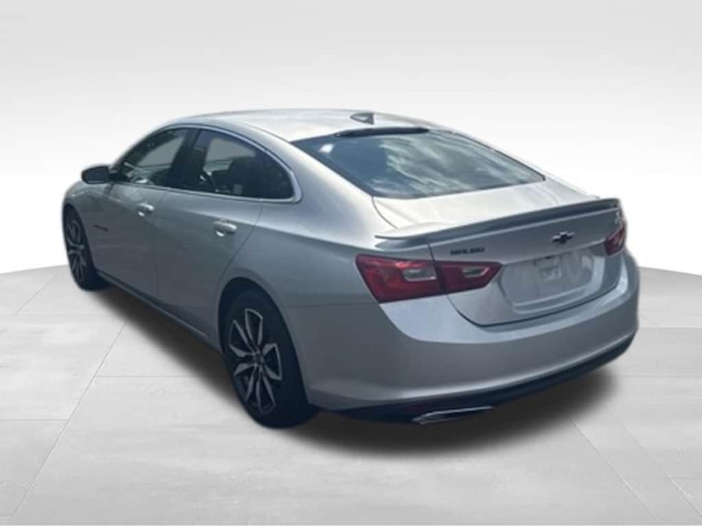 Used 2022 Chevrolet Malibu RS Car