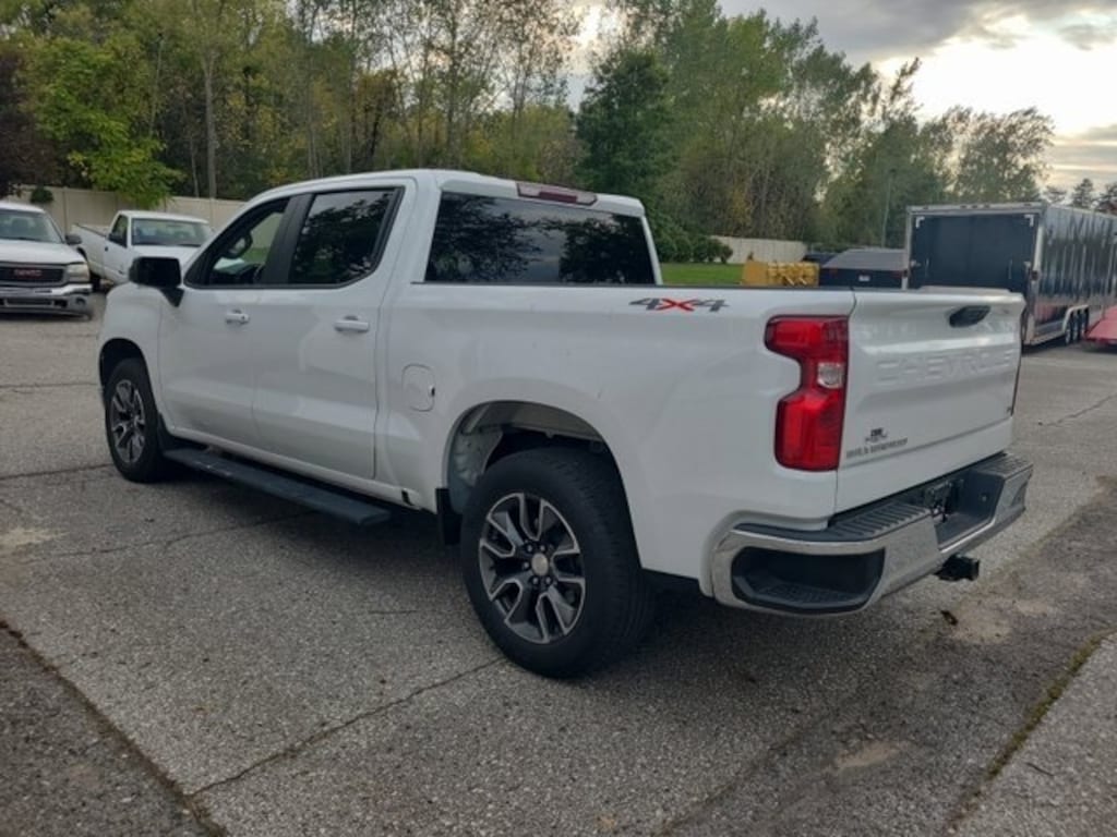 Used 2024 Chevrolet Silverado 1500 LT (2FL) Truck