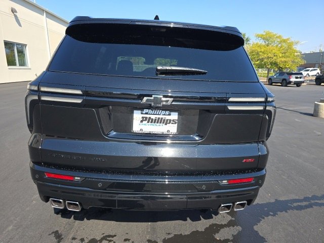2024 Chevrolet Traverse RS photo 2