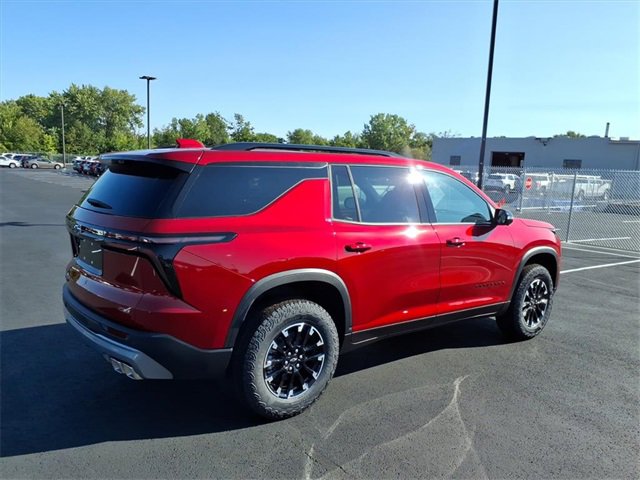2026 Chevrolet Traverse Z71 photo 3
